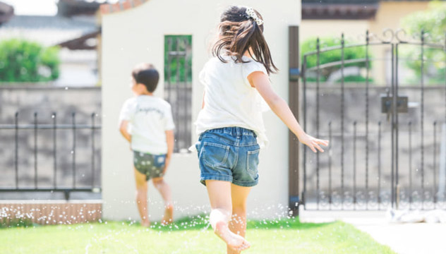 フェンスで囲った安心・安全なお庭