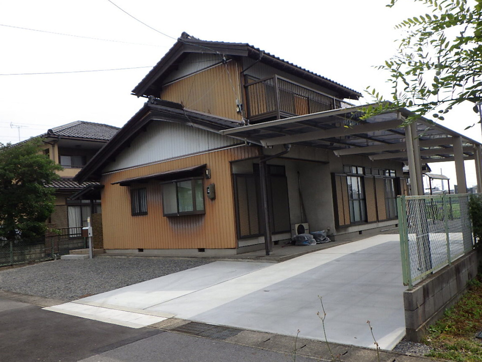 カーポート付き駐車スペースリフォーム事例の施工後