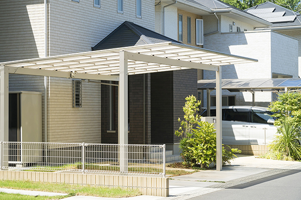 カーポート・駐車スペース