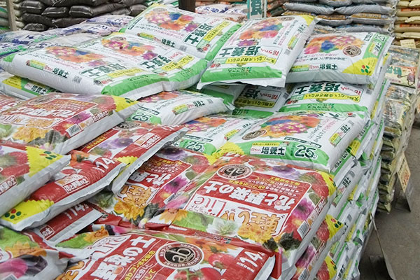 肥料売り場